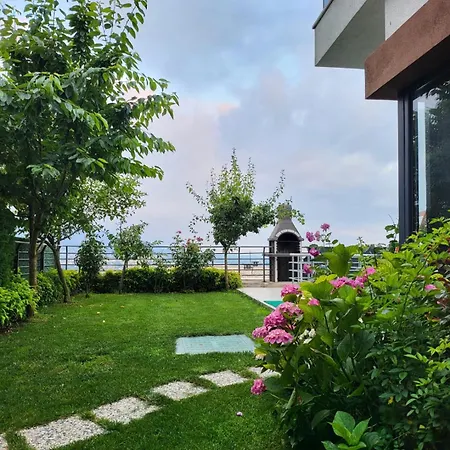 Villa Sawsana Villalari *